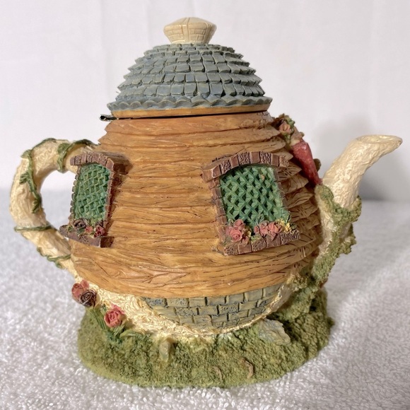 Vintage Rabbit Garden Store Teapot Coin Bank Piggy Bank Figurine - Picture 5 of 11